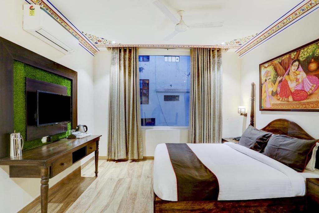 The Royal Ville Agra - Family & Corporate Hotel Exterior foto