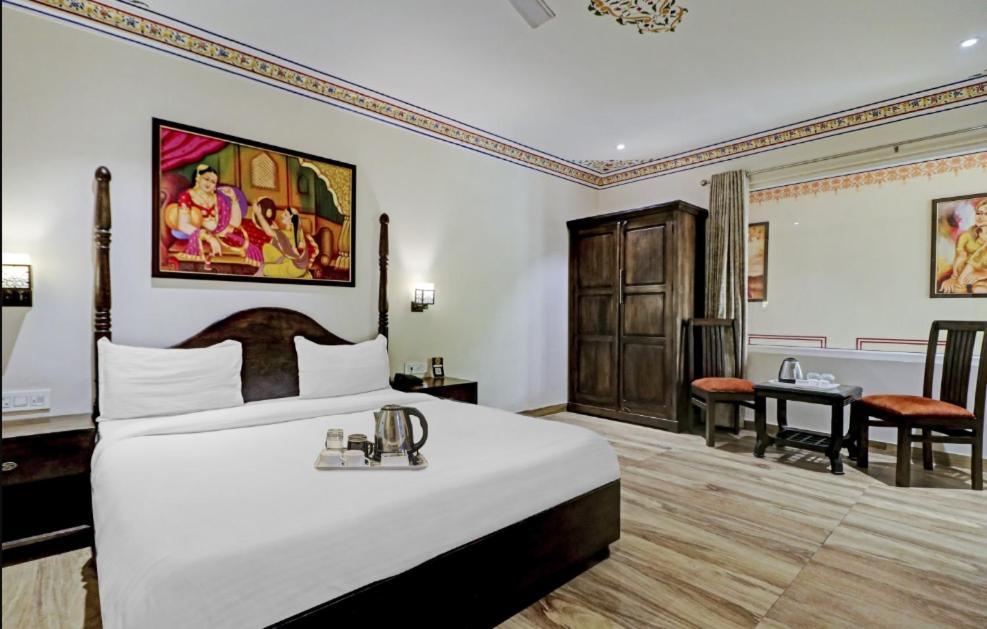 The Royal Ville Agra - Family & Corporate Hotel Exterior foto
