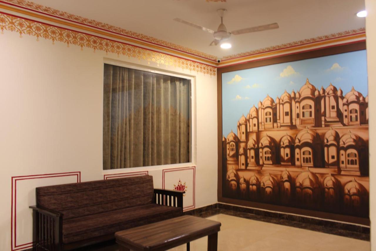 The Royal Ville Agra - Family & Corporate Hotel Exterior foto