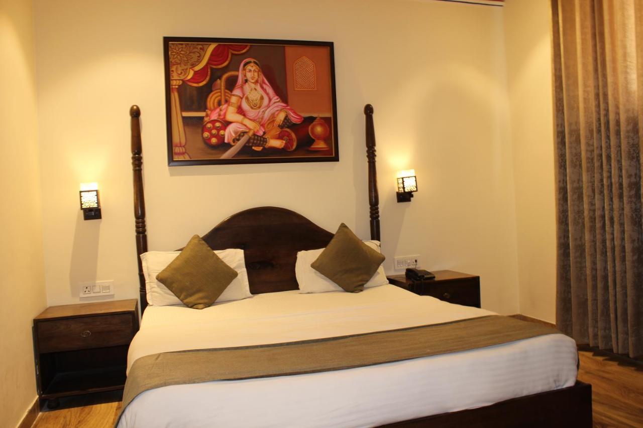 The Royal Ville Agra - Family & Corporate Hotel Exterior foto