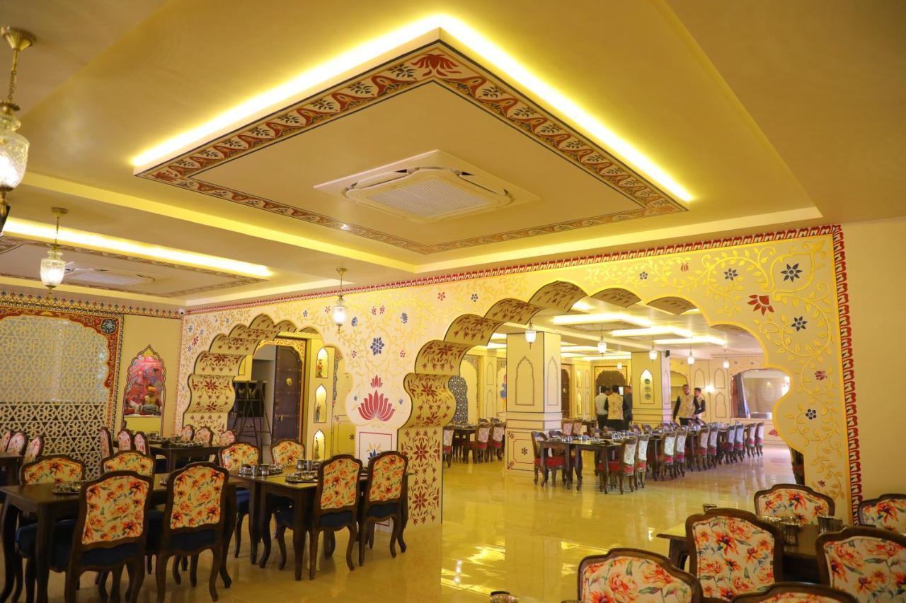 The Royal Ville Agra - Family & Corporate Hotel Exterior foto